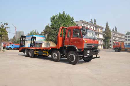 楚風(fēng)前四后八型平板運(yùn)輸車