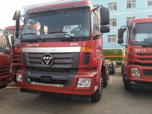 ����W��ǰ�ĺ�˴����ڙC(j��)ƽ����܇�����ÿ���˹300�R����9�n׃������13��������S�ҬF(xi��n)؛ֱ�N��15308662333 13607281988