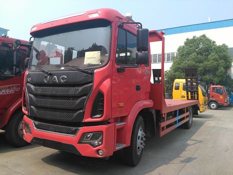 格爾發(fā)單橋挖機(jī)平板車,小挖機(jī)拖車,挖機(jī)平板拖車,挖機(jī)運(yùn)輸車 格爾發(fā)單橋挖機(jī)平板車,小挖機(jī)拖車,挖機(jī)平板拖車,挖機(jī)運(yùn)輸車