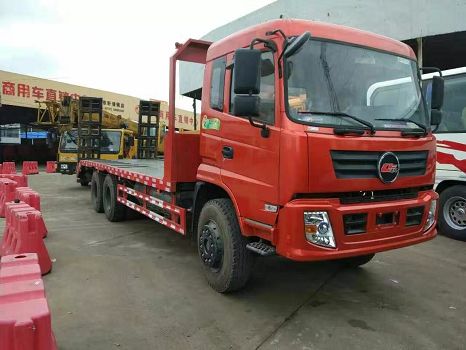 楚風后八輪挖機平板運輸車 楚風后八輪挖機平板運輸車