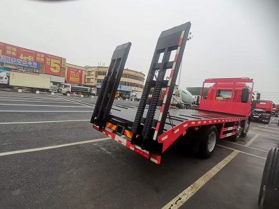 ���������񠖰l(f��)С���S�ھ�Cƽ���\ݔ܇