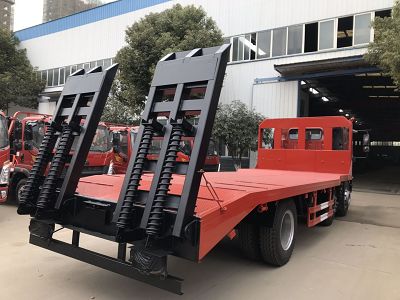 ��������ǰ�ĺ����ھ�ƽ����܇